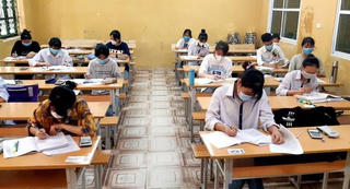 Vĩnh Phúc chia ca ôn tập cho học sinh lớp 12