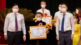 Những điển hình ‘gây bão’ được tôn vinh