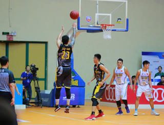 Cantho Catfish giành tấm vé đầu tiên đến vòng Playoff VBA 2018