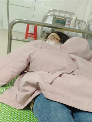 Thái Bình: Bênh con, bố đánh nữ sinh lớp 8 phải nhập viện