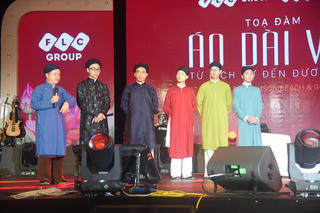 Bàn về áo dài cách tân