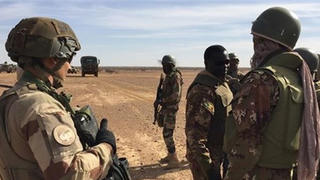 Mali kéo dài tình trạng khẩn cấp do các vụ tấn công khủng bố