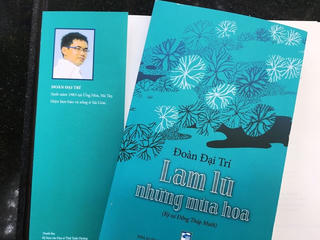 Lam lũ những mùa hoa