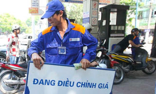 Giá xăng chỉ còn hơn 16.000 đồng/lít