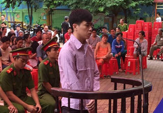 Án tử hình cho kẻ nghiện ma túy giết người thân