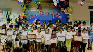 Trung Thu - dịp gắn kết với cội nguồn của kiều bào tại Séc