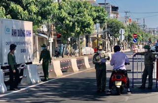 Hơn 1,6 tỷ đồng tiền phạt vi phạm phòng, chống Covid-19