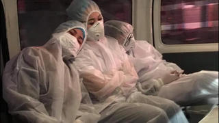 Đầy yêu thương bức thư con gái gửi mẹ ‘chiến đấu’ ở tâm dịch Chí Linh 