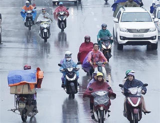 Gió mùa Đông Bắc tràn về, trời chuyển lạnh