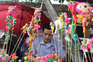 [ẢNH] Sắc màu tò he