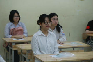 Tuyển sinh lớp 10 THPT tại Hà Nội: Học sinh cư trú ở đâu, được dự tuyển ở khu vực đó