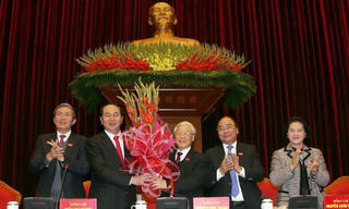 Ông Nguyễn Phú Trọng tái đắc cử Tổng Bí thư khóa XII