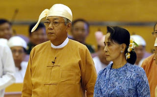 Bà Aung San Suu Kyi và vị trí 'siêu Bộ trưởng'
