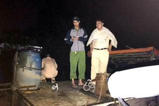 Cảnh sát đường thuỷ TP HCM nổ súng trấn áp 'cát tặc'