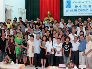 Hội nghị những người viết văn trẻ Hà Nội