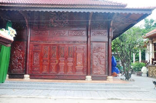 Cưỡng chế dỡ biệt phủ ở Nam Hải Vân