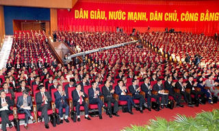 Bầu Đoàn chủ tịch Đại hội Đảng lần thứ XII
