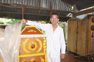 Lão nông tài hoa với tấm lòng từ thiện