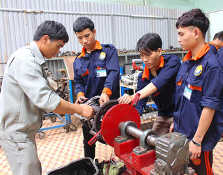 Chuẩn bị nguồn nhân lực chất lượng cao