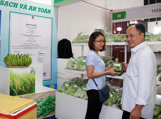 Kết nối cung- cầu nông sản sạch vẫn chưa gặp nhau
