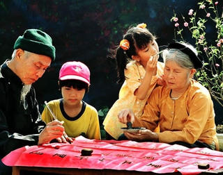 Tuổi cao chí khí càng cao