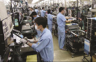 2 doanh nghiệp bị thu hồi giấy phép đưa lao động đi làm việc ở nước ngoài