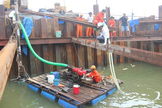 Tiến hành khai quật tàu cổ Dung Quất