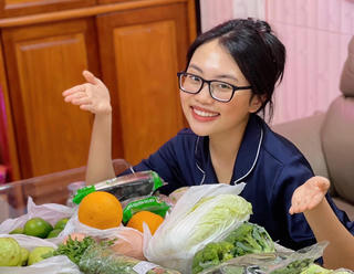 Phương Mỹ Chi thoát 'lưỡi hái tử thần' Covid-19