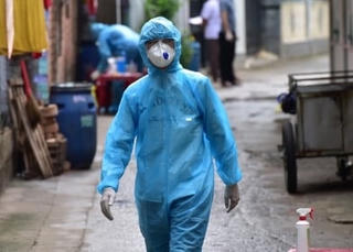 [VIDEO] Ngày đầu người dân TP Hồ Chí Minh thực hiện Chỉ thị 10