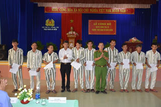 Quảng Nam: Tha tù trước thời hạn cho 19 phạm nhân