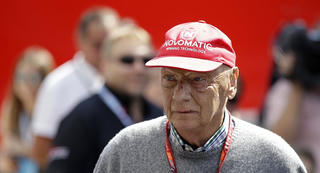 Tay đua F1 huyền thoại Niki Lauda qua đời ở tuổi 70