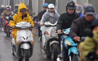 Hà Nội mưa rét, nhiệt độ thấp nhất 13 độ C