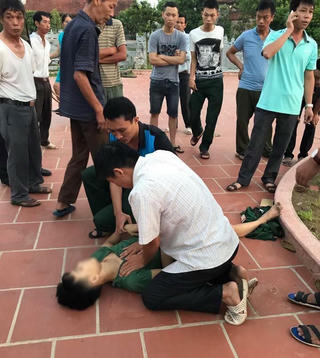 Một quân nhân tự tử trong chùa