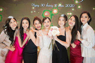 [ẢNH] 'Sao' Việt trong ngày: Dàn hoa hậu đọ sắc trong đám cưới Á hậu Tường San