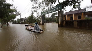 Thừa Thiên - Huế: Mưa lớn, nhiều nơi lại ngập sâu