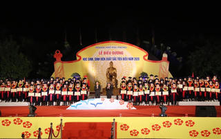 Hải Phòng: Thưởng hơn 4,8 tỷ cho học sinh, thầy cô và nhà trường có học sinh đoạt các giải quốc gia, quốc tế 