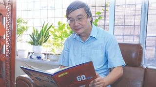 Chúng tôi làm Kỷ yếu Báo Đại Đoàn Kết