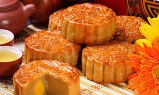 Bảo đảm an toàn thực phẩm sản xuất bánh trung thu