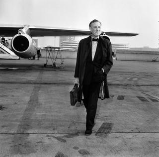 Ian Fleming: Cha đẻ của 007