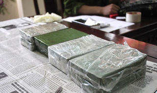 Gã buôn heroin vừa tốt nghiệp ĐH Sư phạm