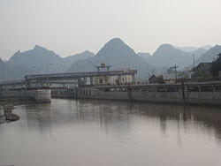 Bức tử sông nhà Lê