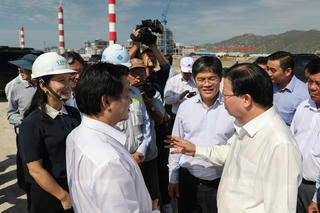 Gấp rút hoàn thiện Nhà máy Nhiệt điện Vĩnh Tân 1