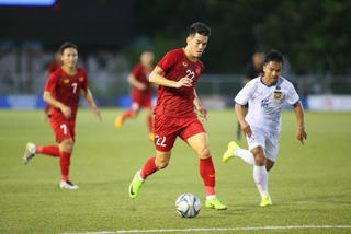 SEA Games 30: U22 Việt Nam thắng U22 Lào 6-1