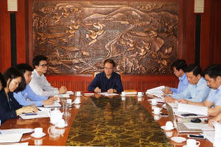 Thứ trưởng Bộ Nội vụ chủ trì cuộc họp về hoạt động của CLB Tình người