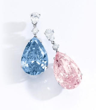 Đôi khuyên tai đắt nhất thế giới