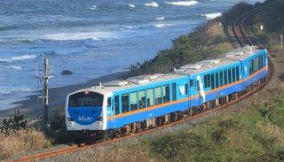 Có nên nhập 37 toa tàu cũ?