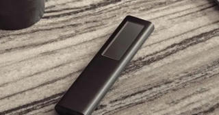 Samsung tích hợp pin năng lượng mặt trời vào điều khiển TV