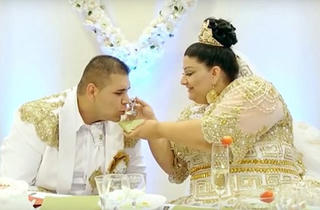 Chiếc váy cưới 'độc nhất vô nhị'