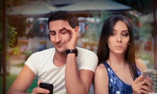5 việc tuyệt đối không nên làm khi nghi vợ hay chồng ngoại tình
