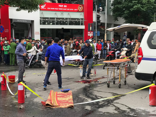 Hà Nội: Người nhà chưa thể nhận dạng cô gái tử vong do xe Mercedes tông vì khuôn mặt biến dạng